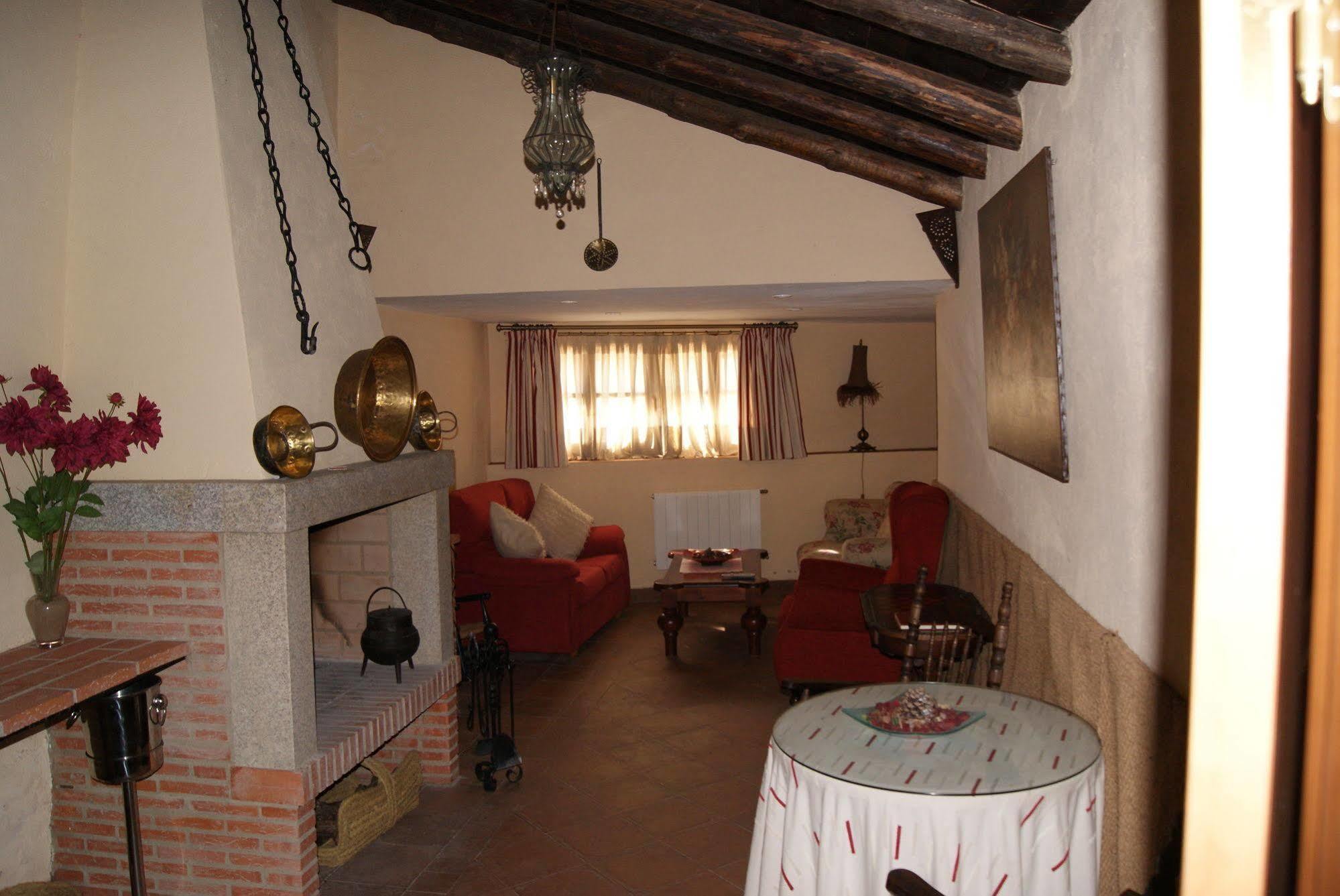 Hotel Rural La Fontanilla Fregenal de la Sierra Dış mekan fotoğraf